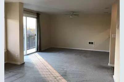 9715 Danwood Lane #4, Silverdale, WA 98383 - Photo 7