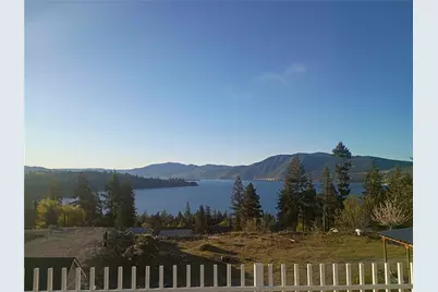207 McClosky Drive S, Chelan, WA 98816 - Photo 1