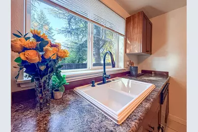 14002 NE 181st Place #A103, Woodinville, WA 98072 - Photo 13