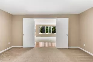 21336 NE 1st St, Sammamish, WA 98074 - Photo 19