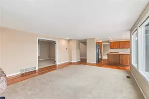 21336 NE 1st St, Sammamish, WA 98074 - Photo 11
