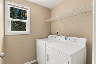 21336 NE 1st St, Sammamish, WA 98074 - Photo 17