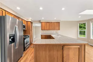 21336 NE 1st St, Sammamish, WA 98074 - Photo 3