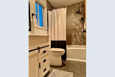 18910 Bothell Everett Highway #D-4, Bothell, WA 98012 - Photo 17