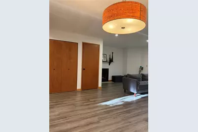 18910 Bothell Everett Highway #D-4, Bothell, WA 98012 - Photo 11