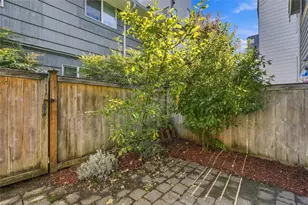 9243 35th Ave SW, Seattle, WA 98126 - Photo 25