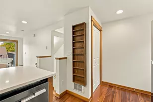 9243 35th Ave SW, Seattle, WA 98126 - Photo 15