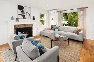 9219 5th Ave NE, Seattle, WA 98115 - Photo 3