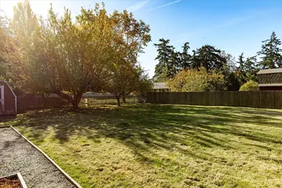 569 SE 6th Avenue, Oak Harbor, WA 98277 - Photo 25