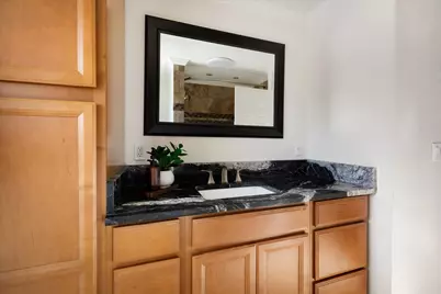 569 SE 6th Avenue, Oak Harbor, WA 98277 - Photo 17