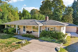 2335 NE 12th St, Renton, WA 98056 - Photo 1