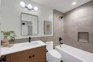 5201 S Holly St, Seattle, WA 98118 - Photo 7