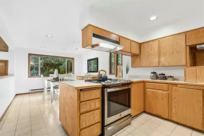 3024 NE 180th Street, Lake Forest Park, WA 98155 - Photo 23