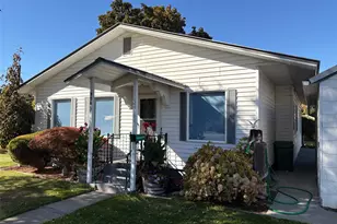 918 2nd Ave S, Okanogan, WA 98840 - Photo 1