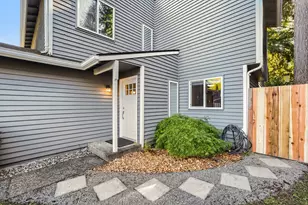 13309 NE 138th Pl, Kirkland, WA 98034 - Photo 1
