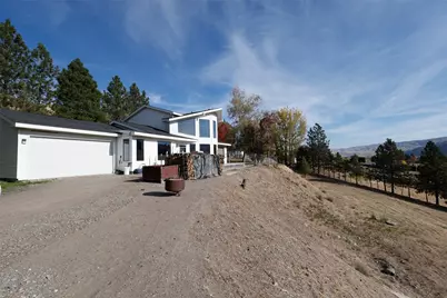 34 Sunrise Heights Road, Okanogan, WA 98840 - Photo 1