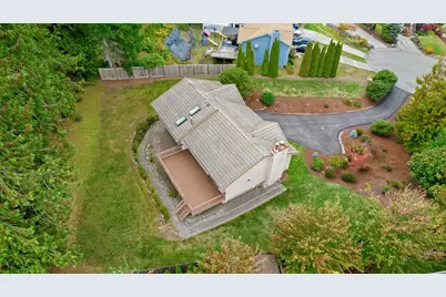 9370 Saint Johns Place NE, Bremerton, WA 98311 - Photo 33