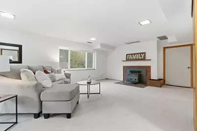 22628 Holgar Court NE, Poulsbo, WA 98370 - Photo 23