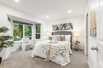 13626 NE 7th Street #F10, Bellevue, WA 98005 - Photo 23