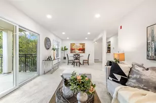 13626 NE 7th St, Bellevue, WA 98005 - Photo 11