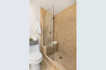 13626 NE 7th Street #F10, Bellevue, WA 98005 - Photo 25