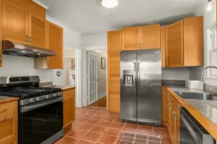 10015 68th Ave S, Seattle, WA 98178 - Photo 17
