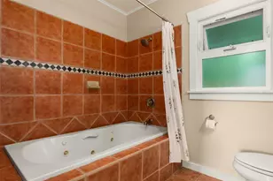 10015 68th Ave S, Seattle, WA 98178 - Photo 15