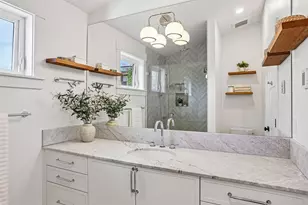 1619 3rd Ave W, Seattle, WA 98119 - Photo 13