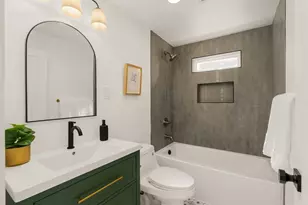 4411 50th Ave SW, Seattle, WA 98116 - Photo 17