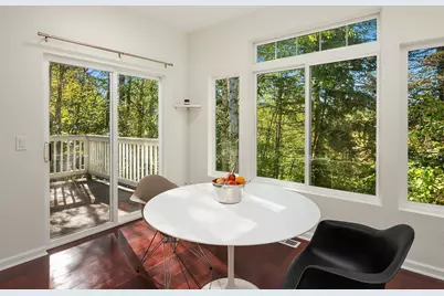 6515 SE Cougar Mountain Way #1, Bellevue, WA 98006 - Photo 13