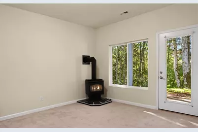 6515 SE Cougar Mountain Way #1, Bellevue, WA 98006 - Photo 23