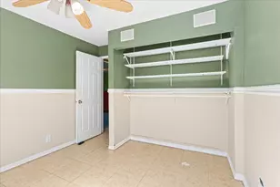 7819 225th Pl SW, Edmonds, WA 98026 - Photo 17