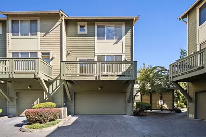 377 NW Pebble Lane, Issaquah, WA 98027 - Photo 1
