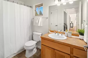 377 NW Pebble Ln, Issaquah, WA 98027 - Photo 23