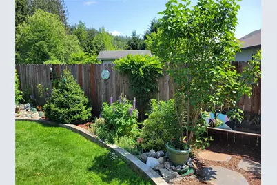 913 E Galena Street, Granite Falls, WA 98252 - Photo 15