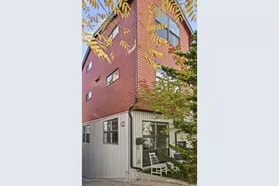 3607 N Interlake Ave N #B, Seattle, WA 98103 - Photo 3