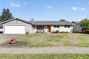 110 Holly Park St, Longview, WA 98632 - Photo 1