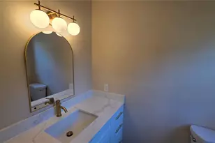 19900 SE 125th St, Issaquah, WA 98027 - Photo 17