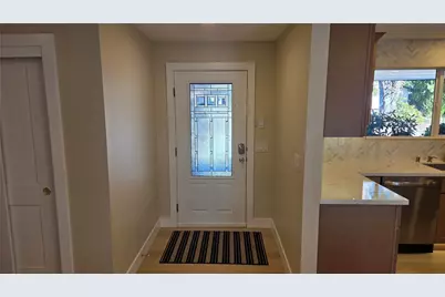19900 SE 125th Street, Issaquah, WA 98027 - Photo 5