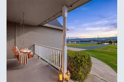 916 Easy Street, Wenatchee, WA 98801 - Photo 5