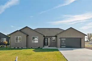6425 NE 2 15 Rd, Moses Lake, WA 98837 - Photo 1