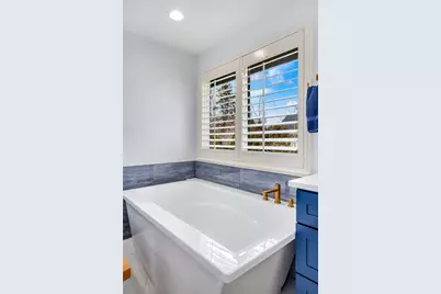 8012 NE 151st Court, Kenmore, WA 98028 - Photo 19