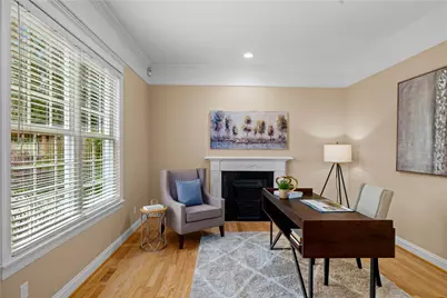 649 E Lake Sammamish Parkway SE, Sammamish, WA 98074 - Photo 21