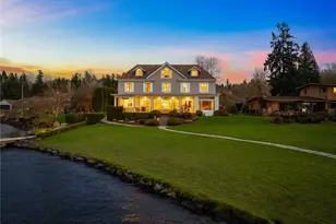 649 E Lake Sammamish Pkwy SE, Sammamish, WA 98074 - Photo 1