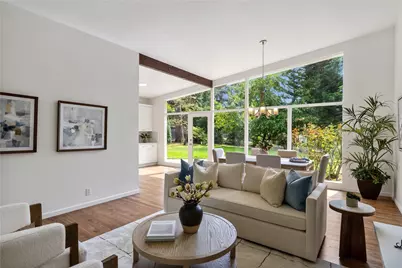 9125 NE 21st Place, Clyde Hill, WA 98004 - Photo 5
