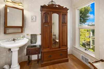 522 Dayton Street, Edmonds, WA 98020 - Photo 25