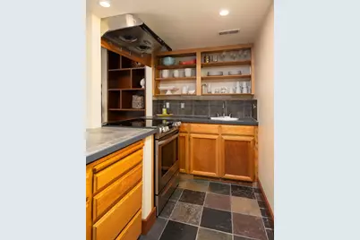 8215 NE 115th Place #Bsment, Kirkland, WA 98034 - Photo 7