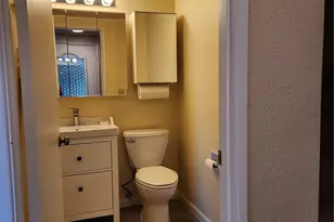 12520 SE 30th St, Bellevue, WA 98005 - Photo 11
