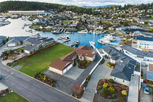 2006 Cove Pl, Anacortes, WA 98221 - Photo 1