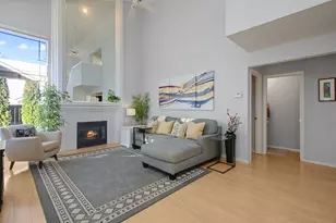 2423 195th St SE, Bothell, WA 98012 - Photo 3